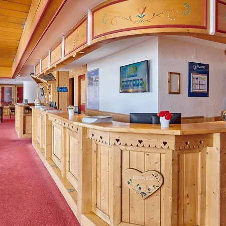 Hotell L'eden Des Cimes - Bleues - Belle Plagne 2100 3*