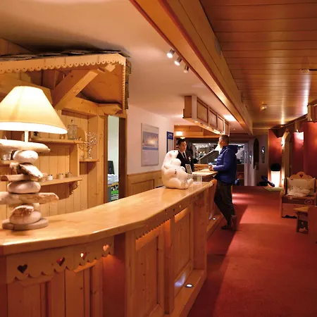 Hotel Bleues Belle Plagne 3*