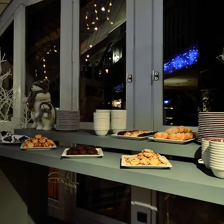 Hotel L'eden Des Cimes - Bleues - Belle Plagne 2100