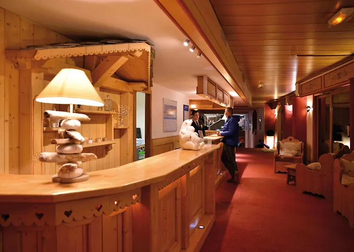 Hotell L'eden Des Cimes - Bleues - Belle Plagne 2100 3*