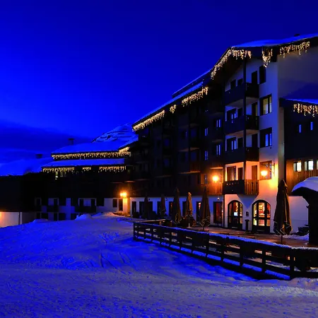 L'eden Des Cimes - Bleues - Belle Plagne 2100 Szálloda 3*